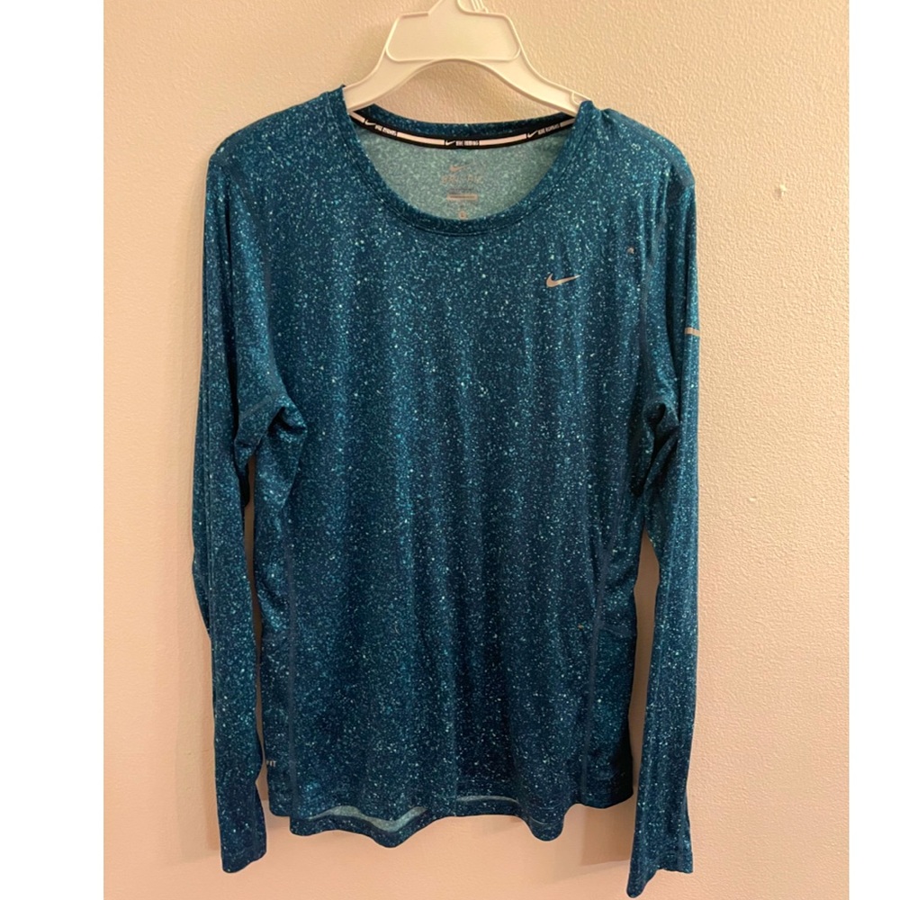 NIKE Dri-Fit Long Sleeve Athletic Top! Large!